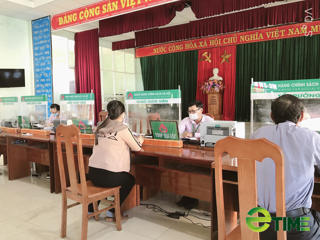 Support A Luoi people to overcome difficulties