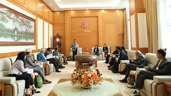 The exposure visit of the Nepal delegation of ASDP in Vietnam