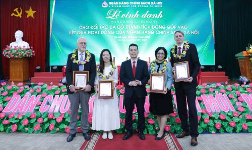 Honoring Ceremony to The Asia Foundation