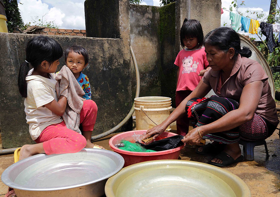 Efficiency of lending for clean water and environmental sanitation in Dien Khanh